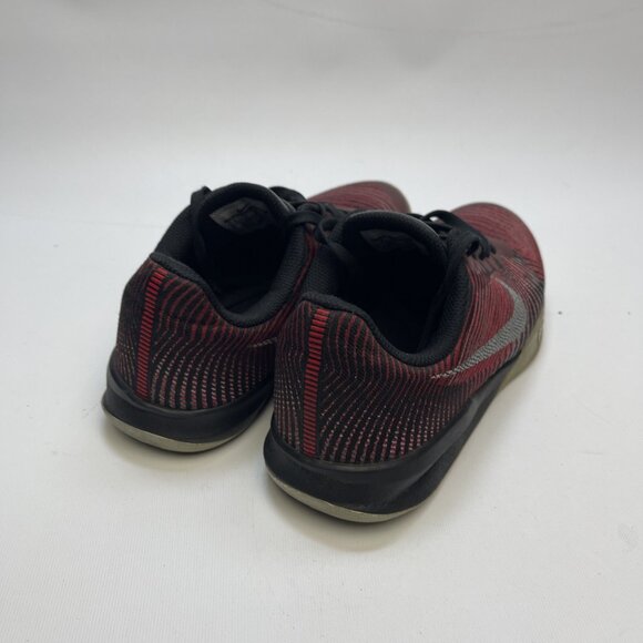 Nike Kobe KB Mentality 2 Red Black Basketball Shoes 818952-002 Men’s Size 8 US - Picture 2 of 16